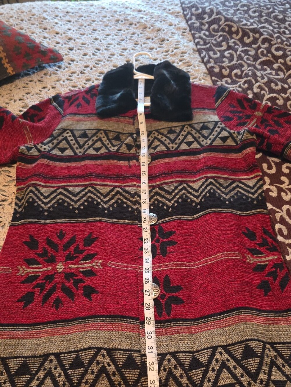 New FrontierWomen’s Red Patterned Long Duster Coat with Faux Fur Collar - Picture 6 of 11
